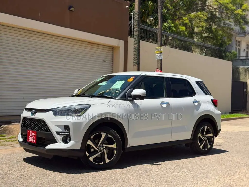 Toyota Raize Hybrid 2024 SUV Unregistered (Recondition)