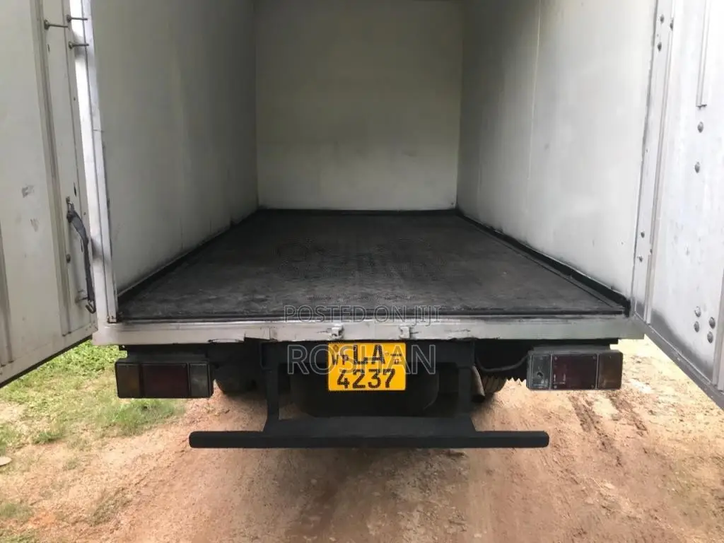 Toyota TOYOACE 2005 Lorry (Used)