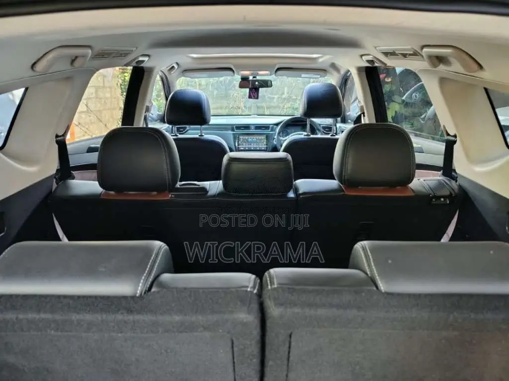 DFSK Glory 580 2023 SUV (Used)