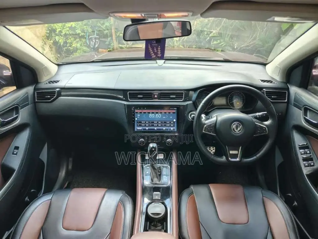 DFSK Glory 580 2023 SUV (Used)