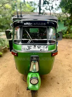 Bajaj 2 Stroke 2004 Three Wheel (Used)
