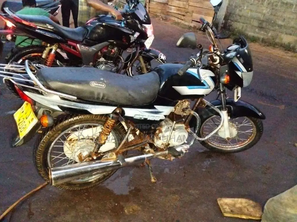 Bajaj CT-100 2009 Motorbike (Used)