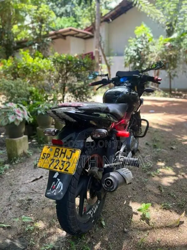 Bajaj Pulsar 150 2018 Motorbike (Used)