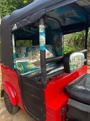 Bajaj RE 2015 Three Wheel (Used)