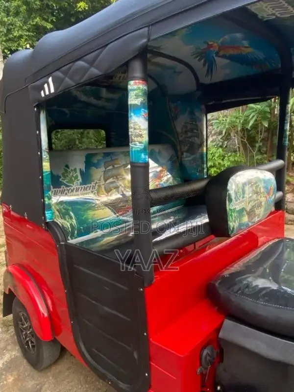 Bajaj RE 2015 Three Wheel (Used)