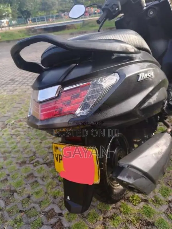 Hero Dash 2017 Motorbike (Used)
