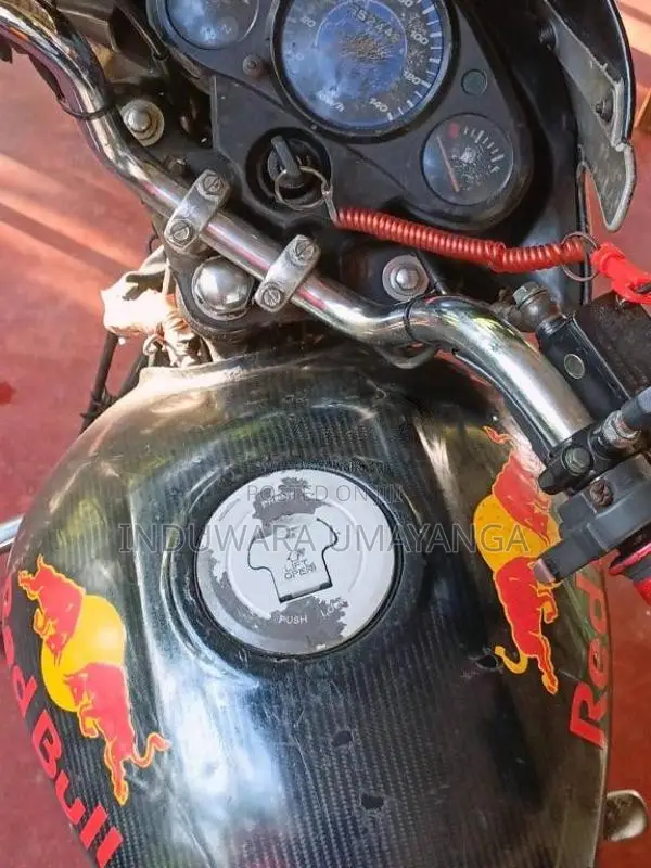 Hero-Honda Glamour 2016 Motorbike (Used)