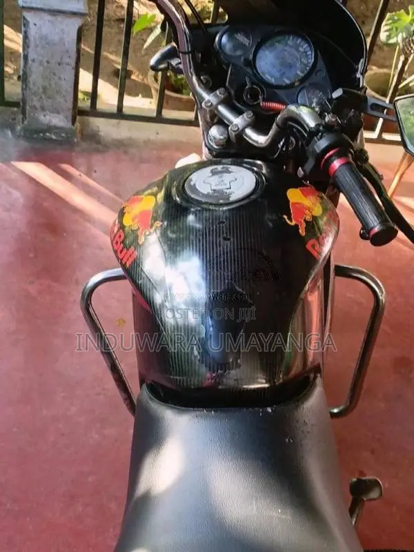 Hero-Honda Glamour 2016 Motorbike (Used)