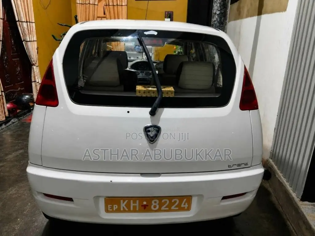 Micro Trend 2009 Car (Used)