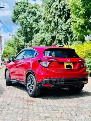 Honda Vezel Rs 2016 SUV (Used)