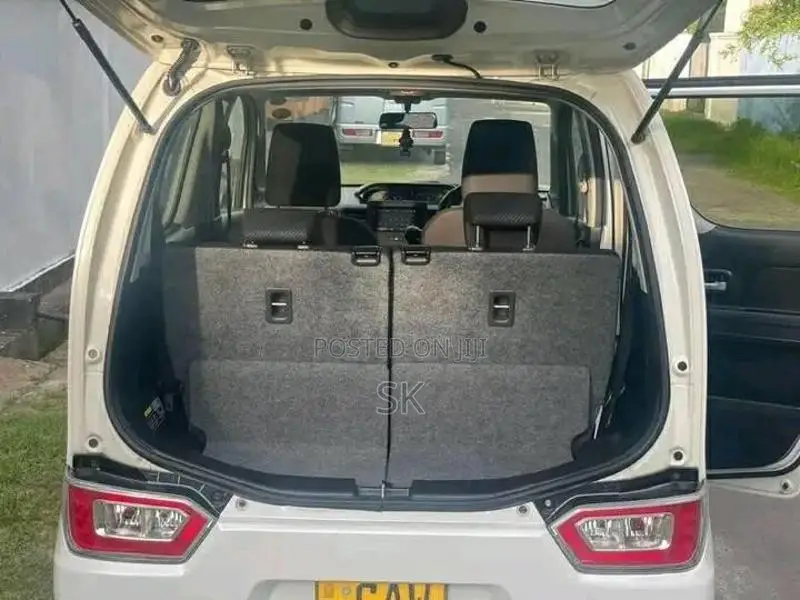 Suzuki Wagon R FZ 2017 Car (Used)