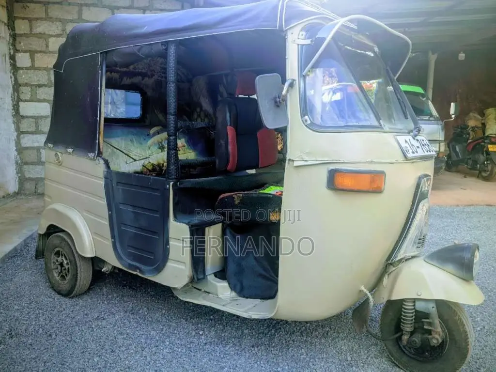 Bajaj 2 Stroke 1997 Three Wheel (Used)