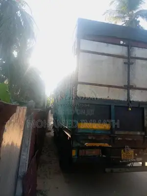 Ashok-Leyland Leyland 2006 Lorry (Used)