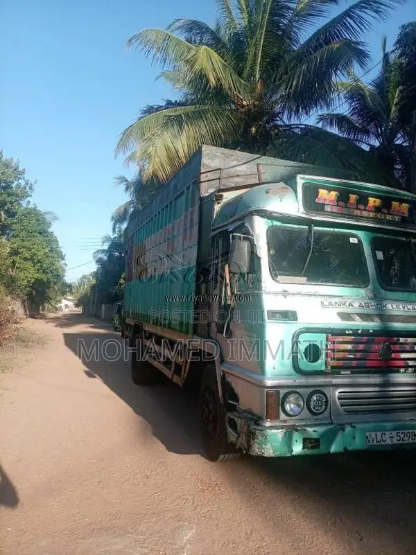 Ashok-Leyland Leyland 2006 Lorry (Used)