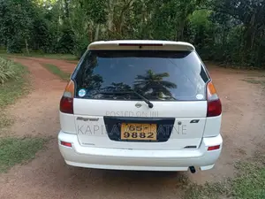 Nissan Wingroad 1997 White