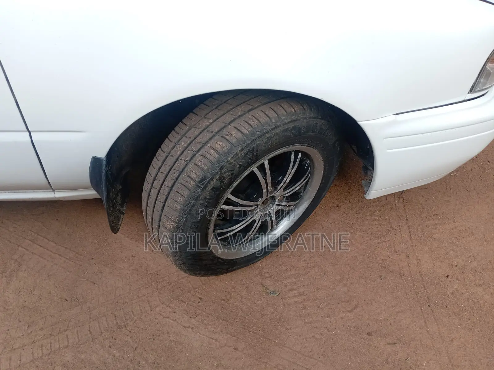 Nissan Wingroad 1997 White