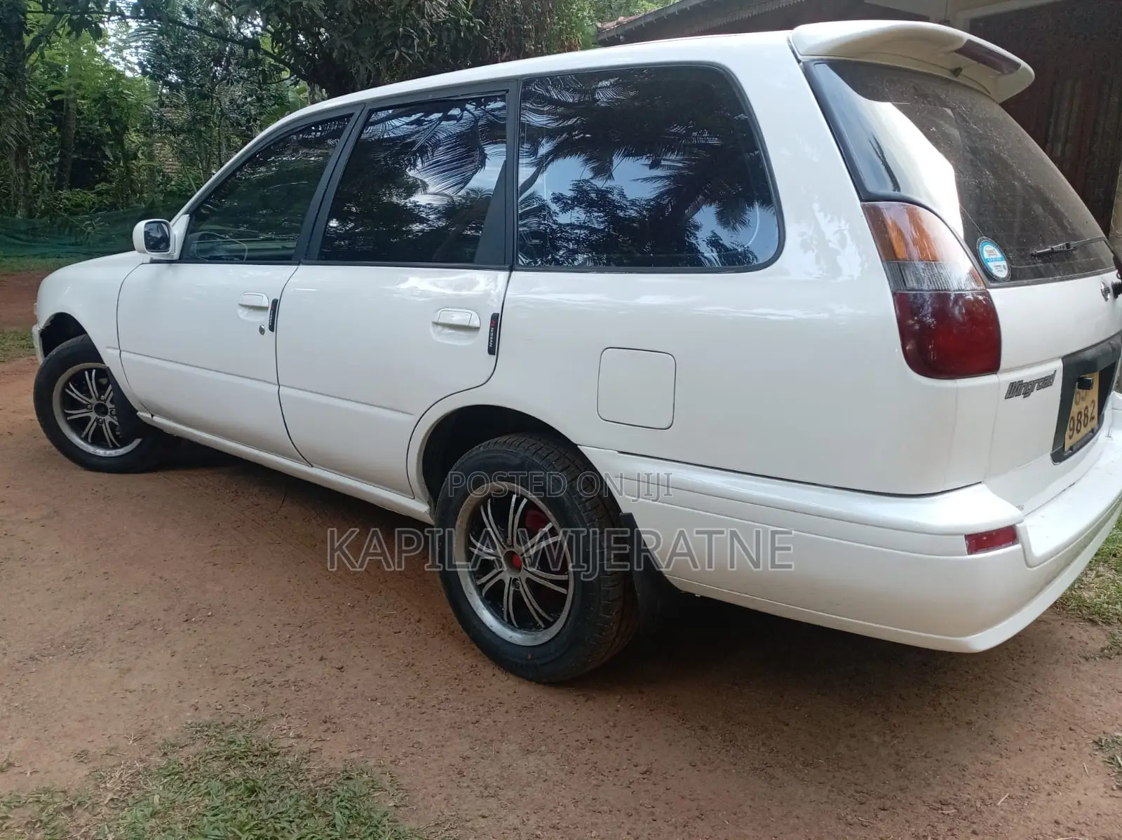 Nissan Wingroad 1997 White