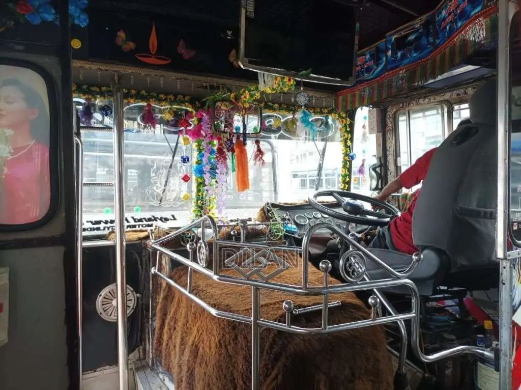 Ashok-Leyland Viking 2010 Bus (Used)