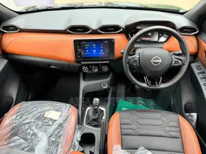 Nissan Magnite 1.0 Petrol FWD 2025 White