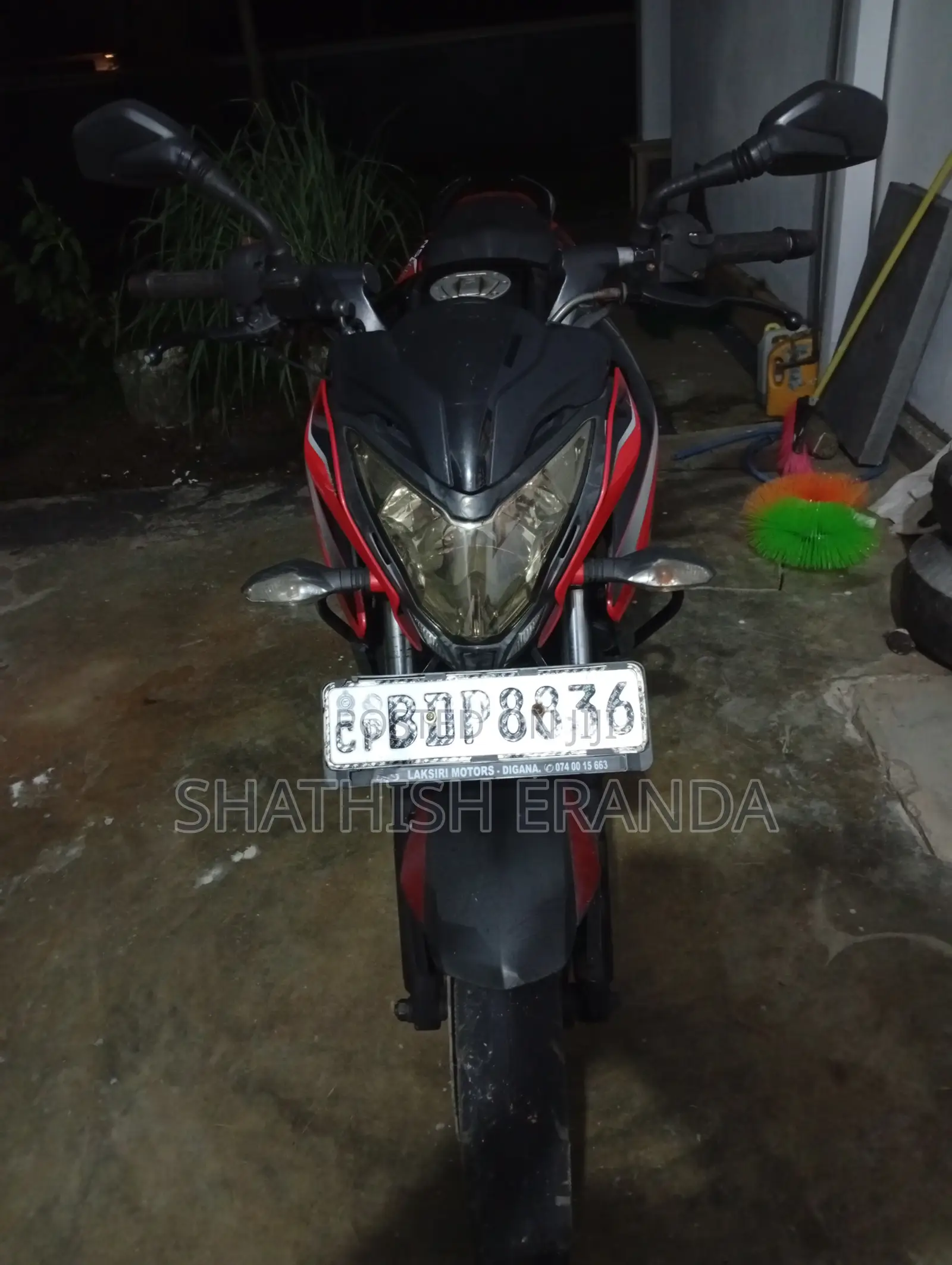New Bajaj Pulsar NS 200 2016 Red