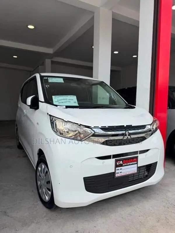 Mitsubishi eK Wagon M Grade 2024