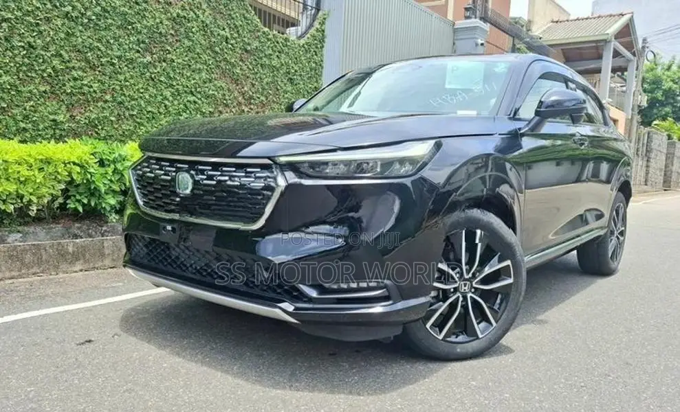 Honda Vezel Z PLAY MOONROOF 10SP 2026