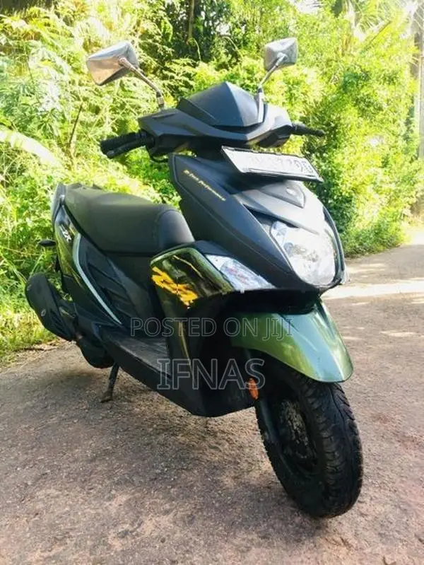 Yamaha RayZR 2019