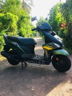 Yamaha RayZR 2019