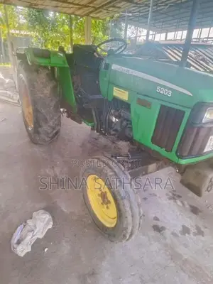 John Deere 5203 2008