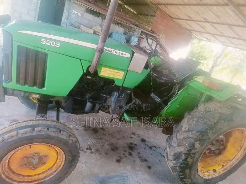 John Deere 5203 2008