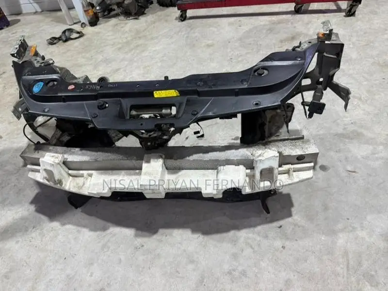 Nissan Sylphy G11 Nose Cut Panel