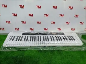 Casio TC s200 Casiotone 61 Key Portable Keyboard