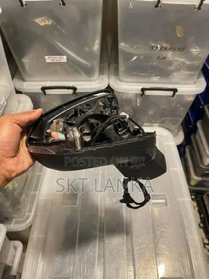 Genuine New Audi Q2 Door Side Mirror Arms