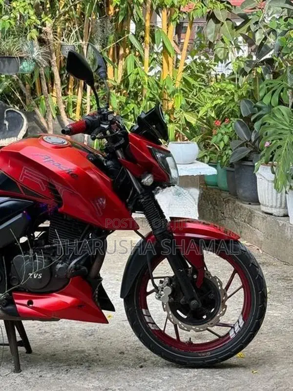 TVS Apache RTR 200 2017