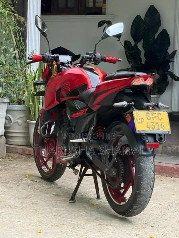 TVS Apache RTR 200 2017