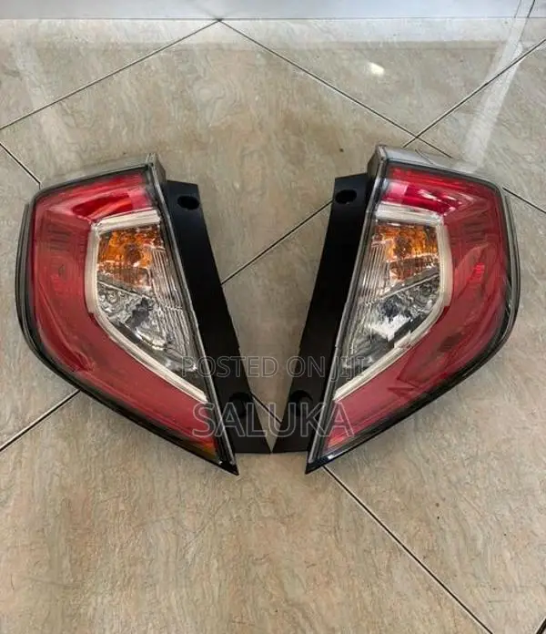 Honda FK7 Civic Tail Light