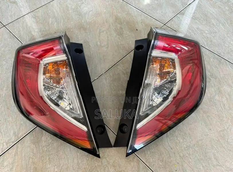 Honda FK7 Civic Tail Light
