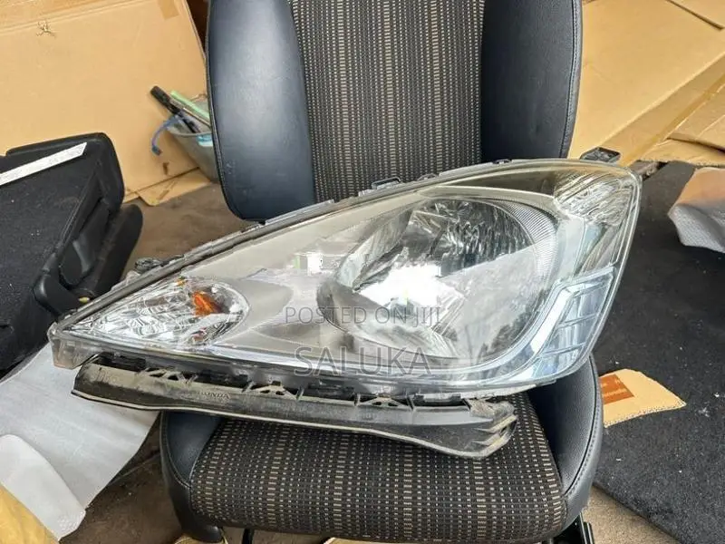 Honda GP2 Fit Shuttle 2014 Head Light
