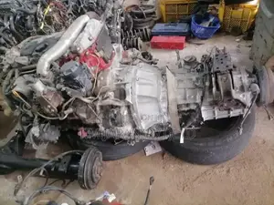 Toyota Dyna Dutro SO5D Engine (Model : PB-XZU306M)