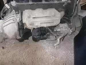 Toyota Hiace 2L Engine