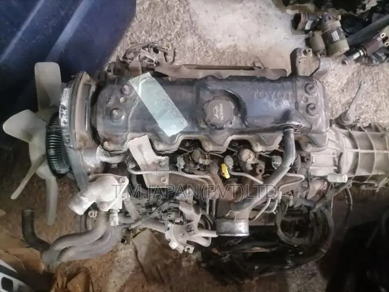 Toyota Hiace 2L Engine