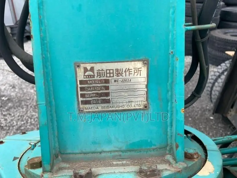 MAEDA 260 BOOM SHORT JACK 2.6 TON (CMB 22-2 )