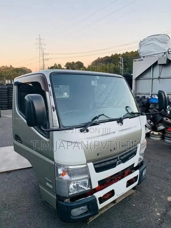 Mitsubishi Canter Fuso 2017 Cabin