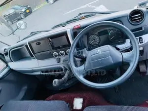 Mitsubishi Canter Fuso 2017 Cabin