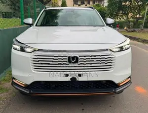 Honda Vezel X HUNT HYBRID 2025