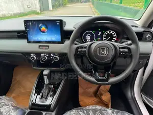 Honda Vezel X HUNT 2025