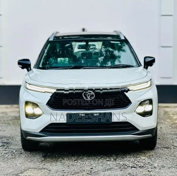 Toyota Taisor V GRADE BLACK TOP 2025