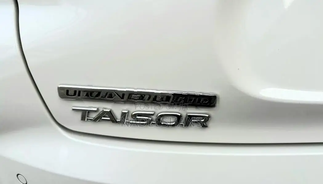Toyota Taisor V GRADE BLACK TOP 2025