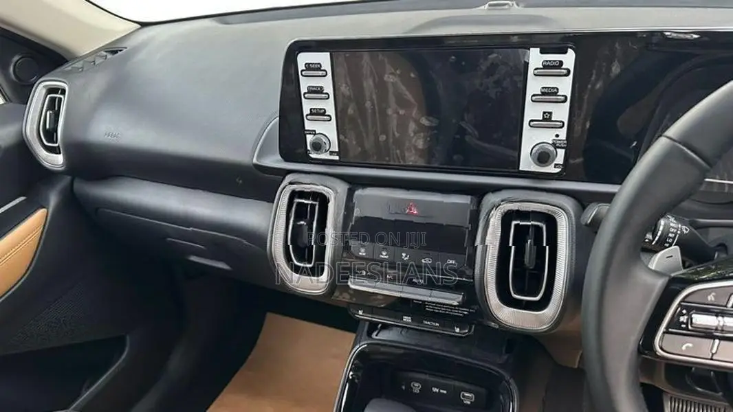 Kia Sonet HTX+ TURBO 2026