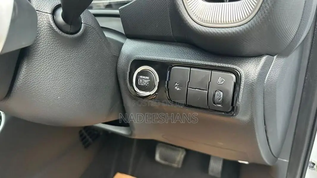 Kia Sonet HTX+ TURBO 2026